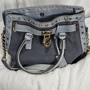 Mk purse. Durable and lots of space